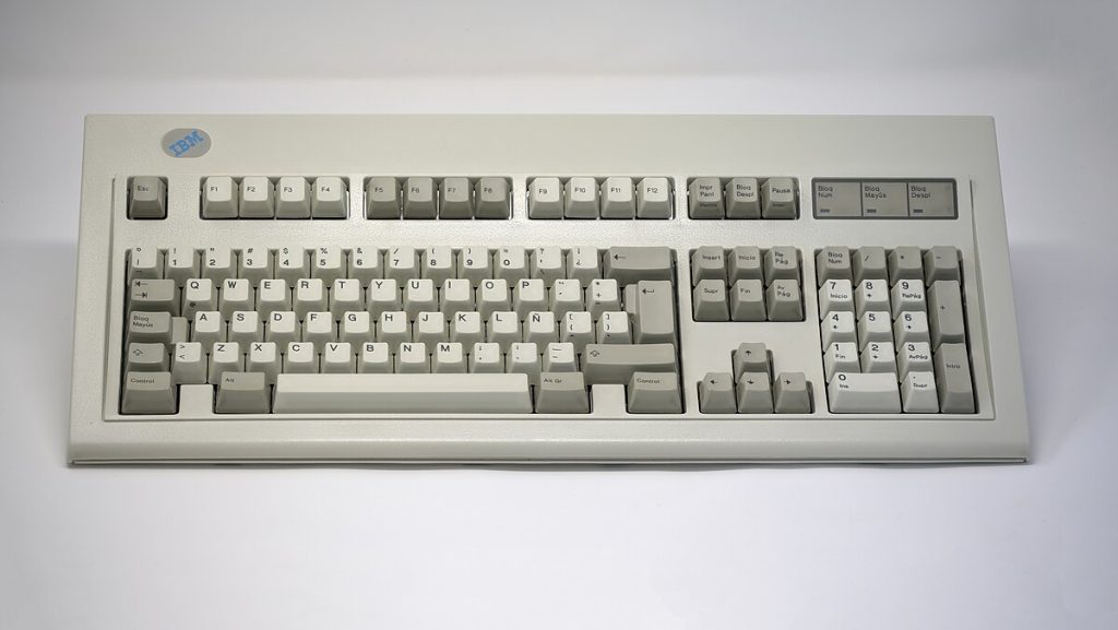 IBM M-Type PS/2 101 keys